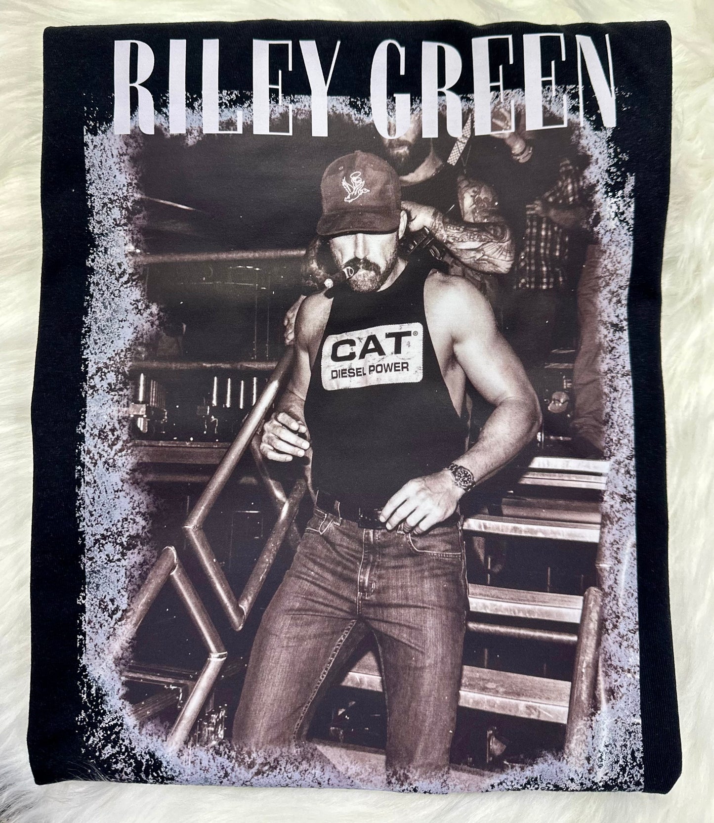 Riley Green- Black and White