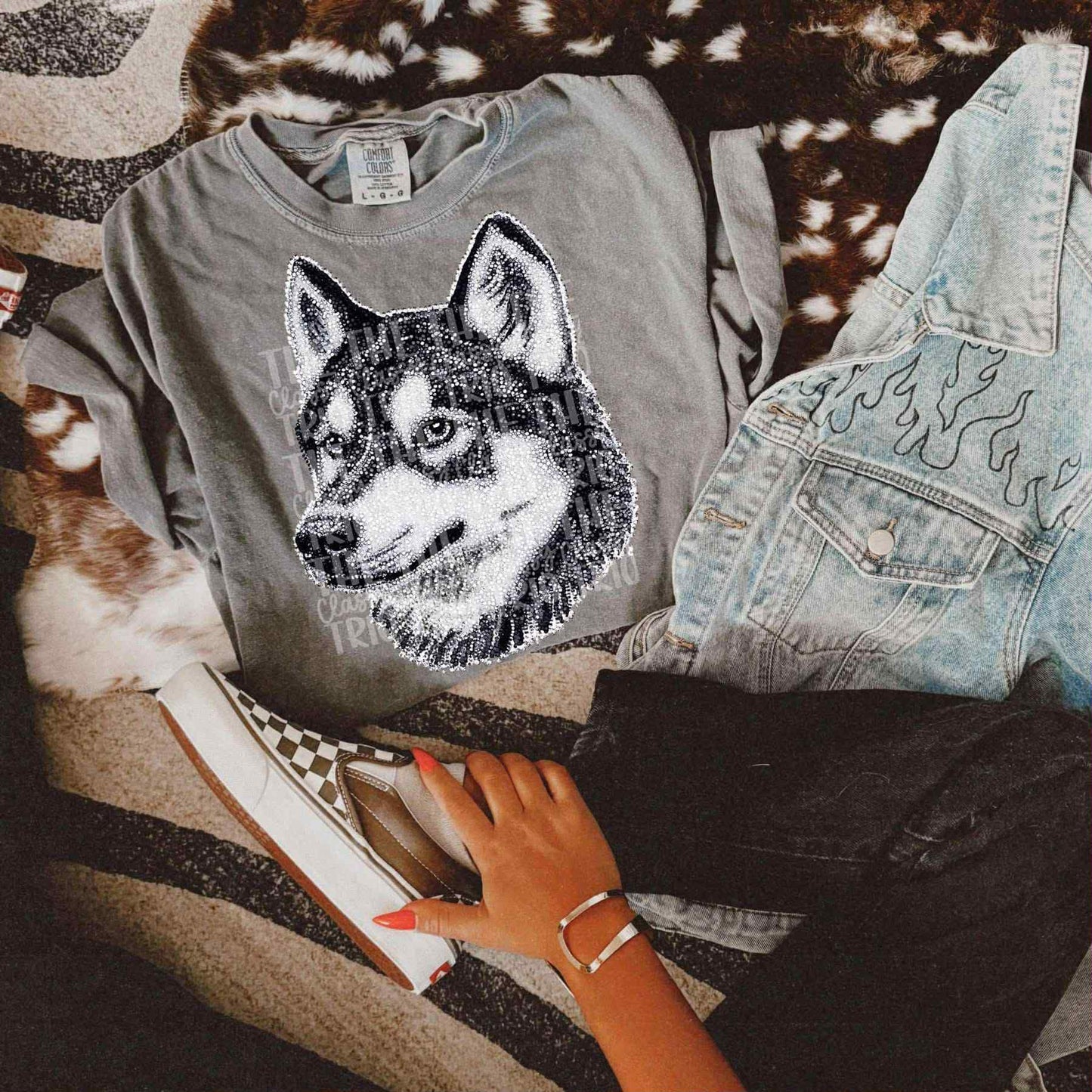 Faux Rhinestone Husky