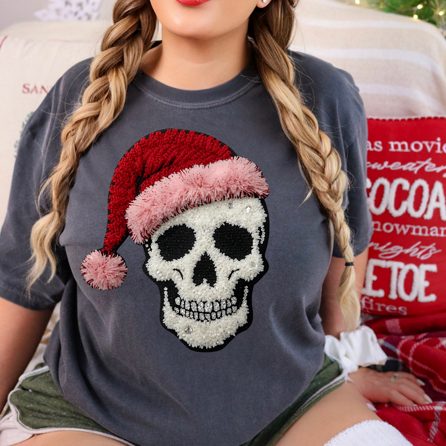 Faux Yarn Christmas Skull