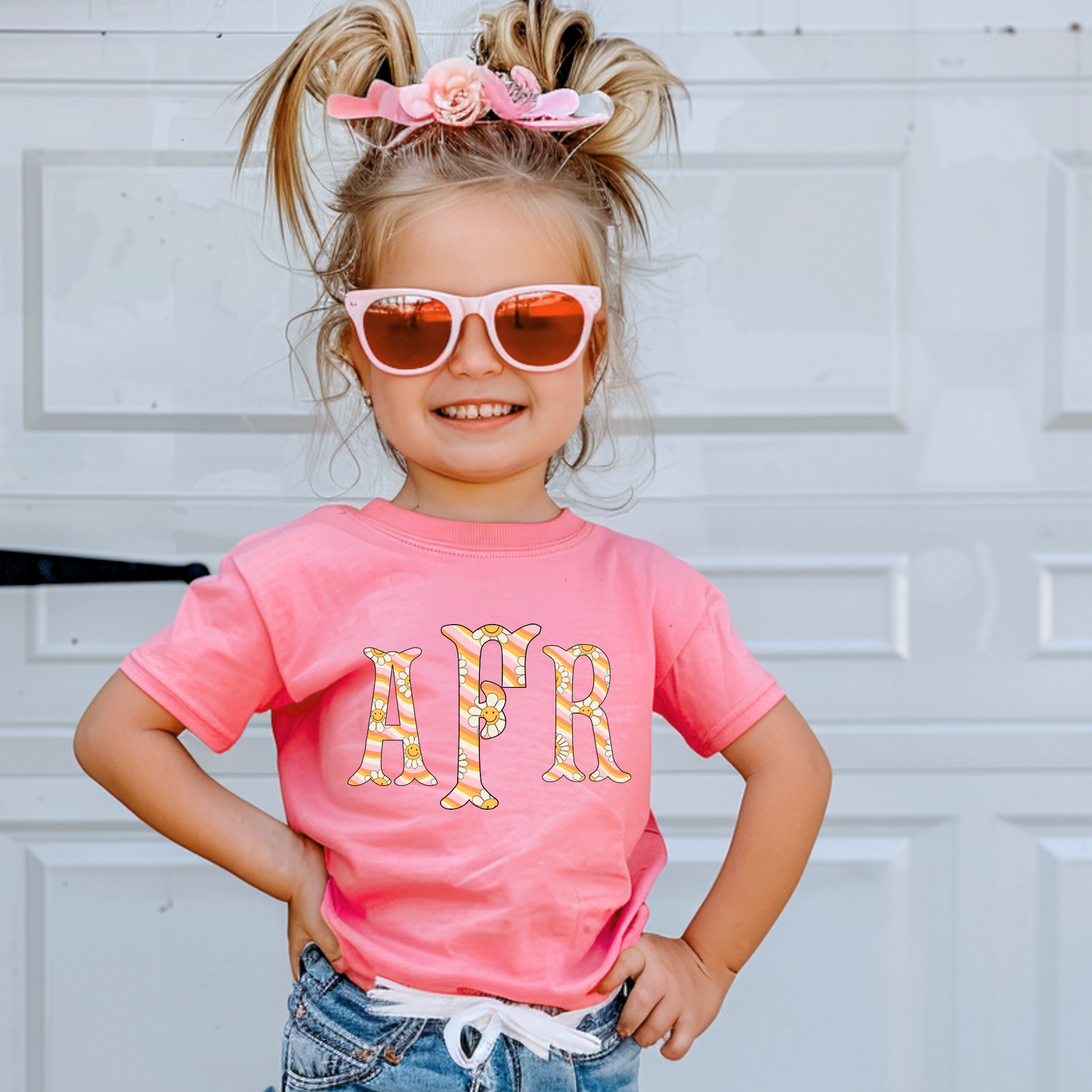 Groovy Sunflower Fishtail Monogram