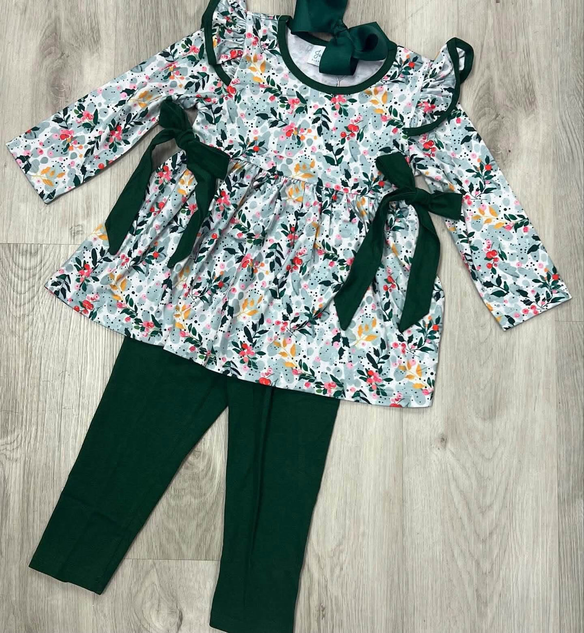 Winter Floral Green Bow Pants Set