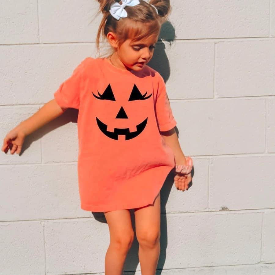 Pumpkin Face with Eyelashes