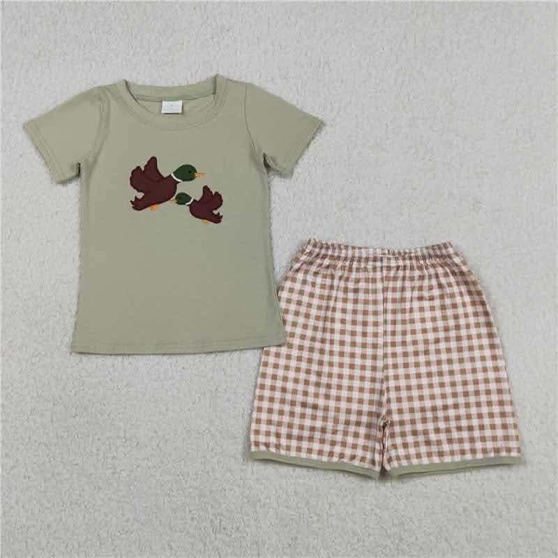 Flying Mallards Duo with Brown Gingham Short Set