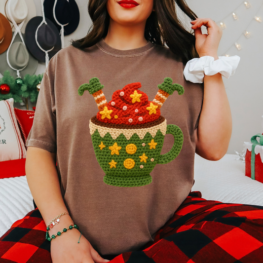 Faux Yarn Green Cup with Elf