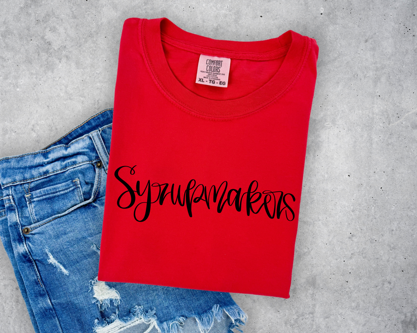 Syrupmakers Cursive Font