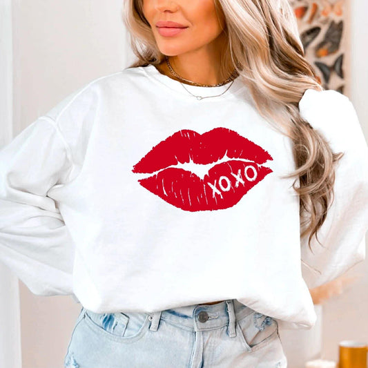 Red XOXO Lips